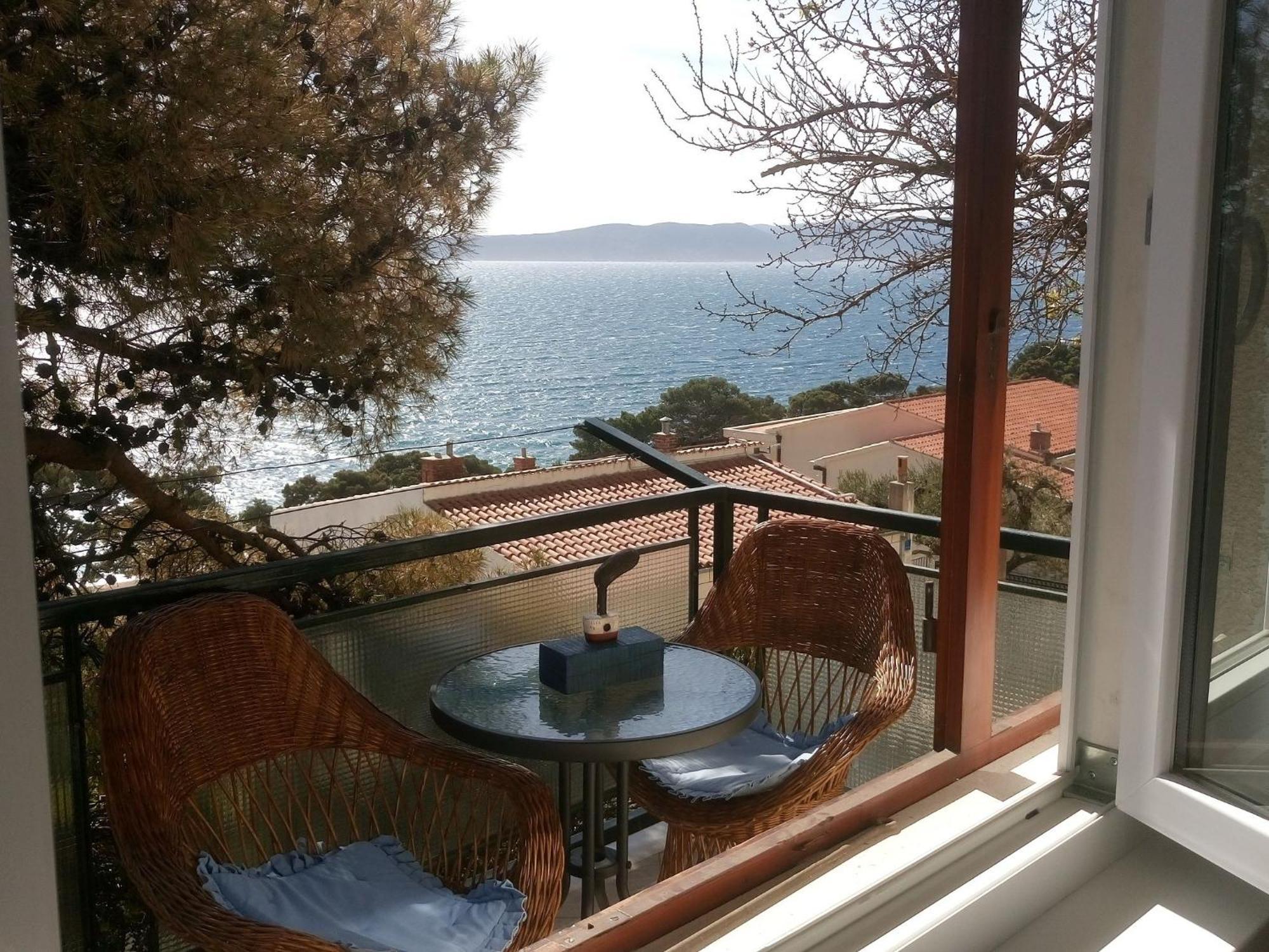 Cozy Apartment With A Balcony And A Sea View Brela Exteriér fotografie